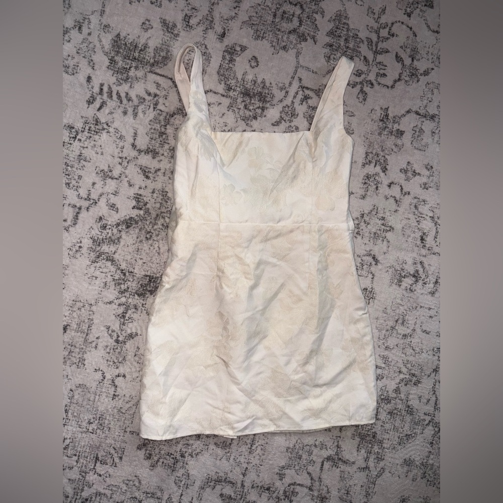 Lulus Flirtatious Poise Ivory Jacquard Bow Back Mini Dress Size Large NWT Bridal - Picture 4 of 11